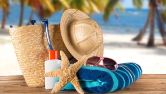 Những vật dụng cần thiết cho du lịch biển mùa hè
