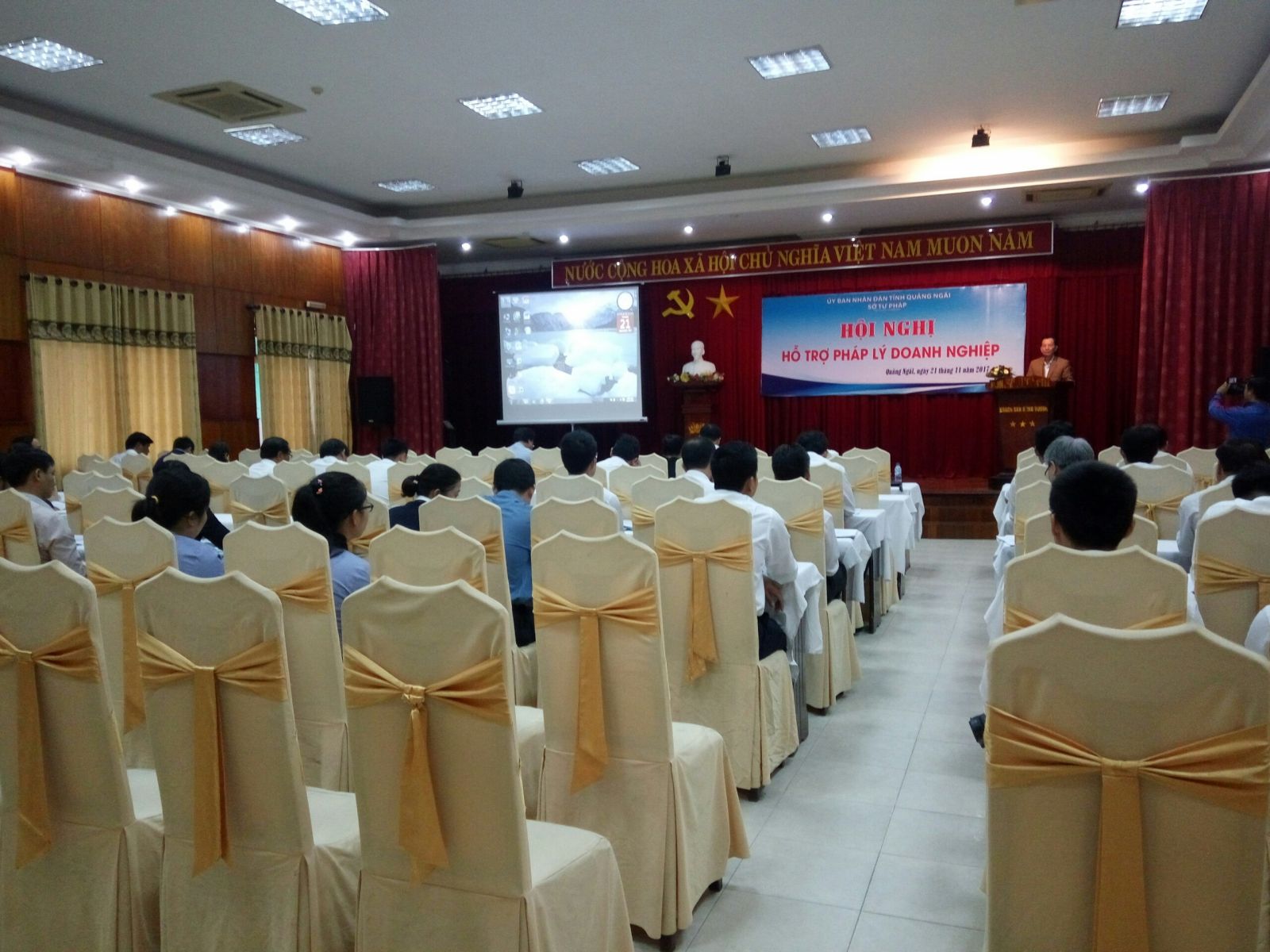 Hội nghị hỗ trợ pháp lý tỉnh Quảng Ngãi tổ chức tại Khách sạn Hùng Vương - Quảng Ngãi